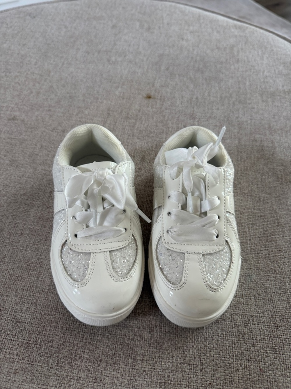 Kids White Glitter Lace-Up Sneakers